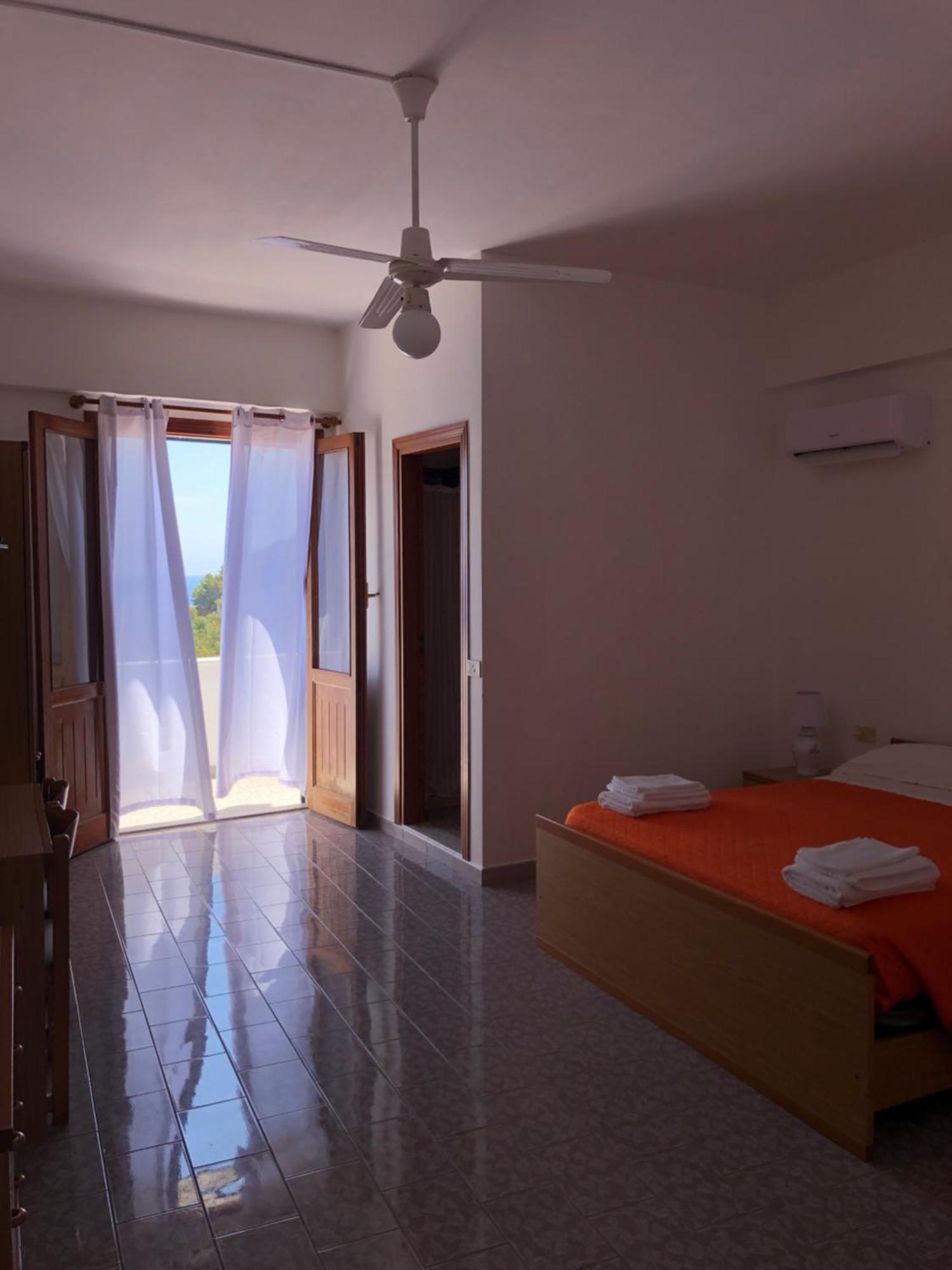 Hotel Ariston Isola di Ustica Exterior foto